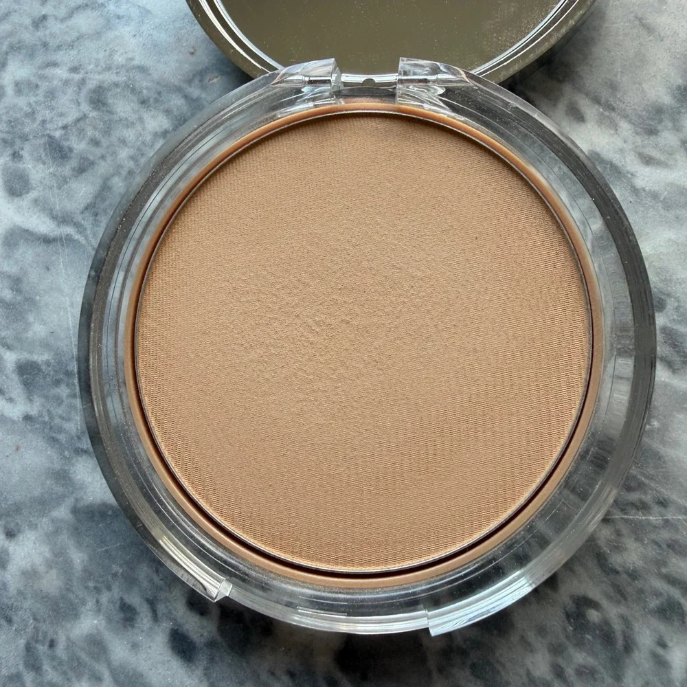 Clinique Stay-Matte Sheer Pressed Powder Foundation - 17 Stay Golden